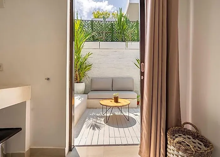 Cozy + Private Pool | Calm Area Of Canggu Buduk