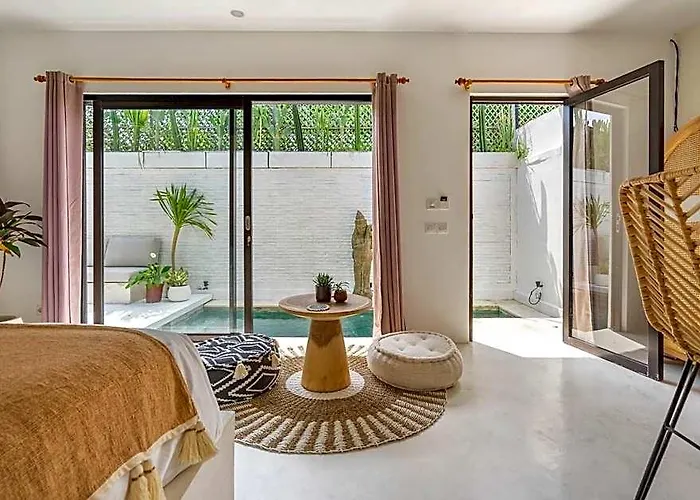 Cozy + Private Pool | Calm Area Of Canggu * Buduk