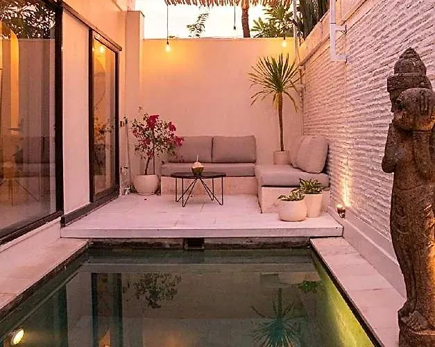 Cozy + Private Pool | Calm Area Of Canggu Buduk