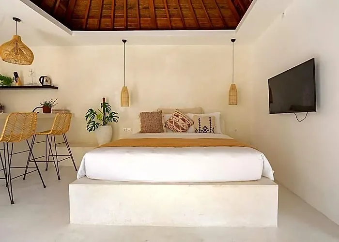 Cozy + Private Pool | Calm Area Of Canggu Villa